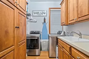 9546 S Spaulding Ave, Evergreen Park, IL 60805 - Photo 15