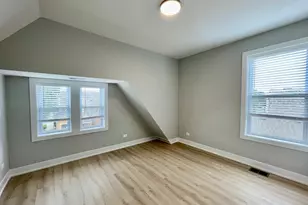 2238 W 24th St, Chicago, IL 60608 - Photo 17