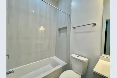 2238 W 24th Street #2F, Chicago, IL 60608 - Photo 15