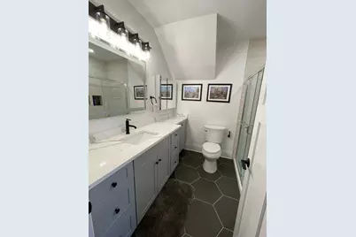 433 Wisconsin Avenue #1, Oak Park, IL 60302 - Photo 9