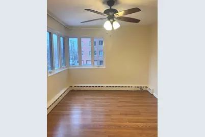 708 W Bittersweet Place #212, Chicago, IL 60613 - Photo 11