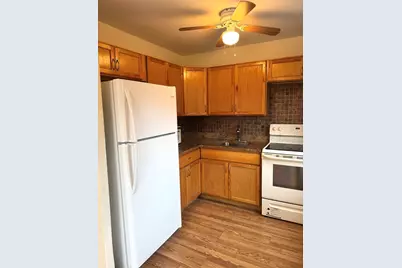 708 W Bittersweet Place #212, Chicago, IL 60613 - Photo 9