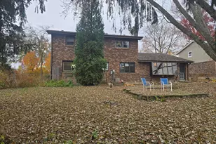 1208 Roxbury Circle, Rockford, IL 61107 - Photo 13