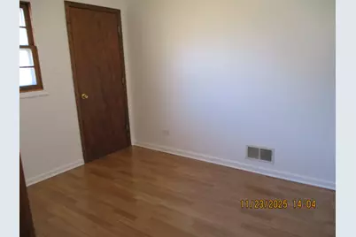 9737 Warren Avenue, Oak Lawn, IL 60453 - Photo 9
