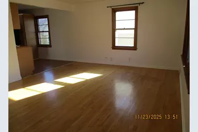 9737 Warren Avenue, Oak Lawn, IL 60453 - Photo 3