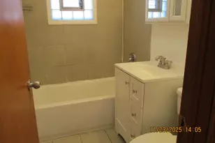 9737 Warren Ave, Oak Lawn, IL 60453 - Photo 13