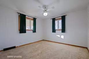 701 N Craig Pl, Addison, IL 60101 - Photo 13