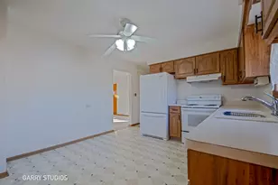 701 N Craig Pl, Addison, IL 60101 - Photo 7