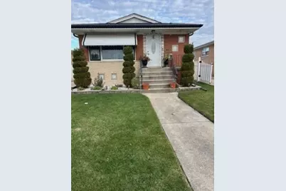 7733 Rutherford Avenue, Burbank, IL 60459 - Photo 1