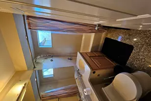 1N670 River Dr, Glen Ellyn, IL 60137 - Photo 11