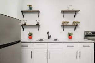 1336 N Hamlin Ave, Chicago, IL 60651 - Photo 51