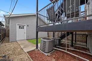 1336 N Hamlin Ave, Chicago, IL 60651 - Photo 59