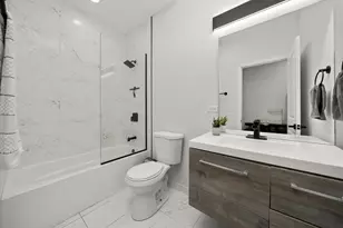 1336 N Hamlin Ave, Chicago, IL 60651 - Photo 17