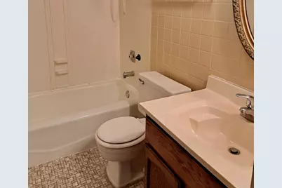 13 W Timber Lane #1, Vernon Hills, IL 60061 - Photo 9