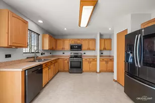 1308 Glenridge Ct, Minooka, IL 60447 - Photo 11