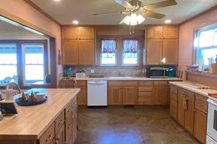 8742 E 1300th St, Granville, IL 61326 - Photo 7