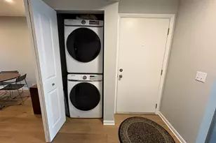 1701 Northfield Square, Northfield, IL 60093 - Photo 11