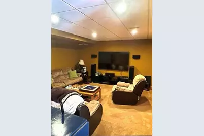 2484 Warwick Court, Aurora, IL 60503 - Photo 21