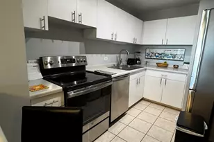 5320 N Sheridan Rd, Chicago, IL 60640 - Photo 7