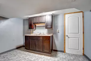 14220 S Eggleston Ave, Riverdale, IL 60827 - Photo 15