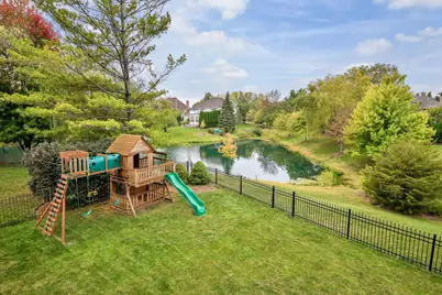 2505 Brookstone Court, Aurora, IL 60502 - Photo 35