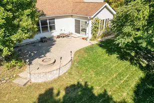 721 Brentwood Ct, Algonquin, IL 60102 - Photo 21