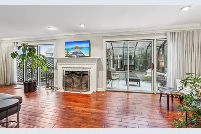 19 Landmark #19, Northfield, IL 60093 - Photo 9