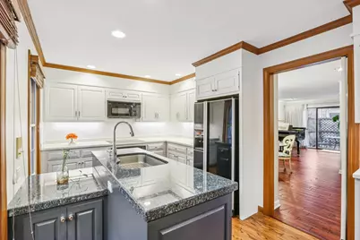 19 Landmark #19, Northfield, IL 60093 - Photo 17