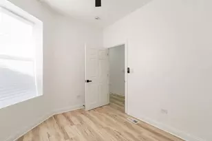 7337 S Green St, Chicago, IL 60621 - Photo 9