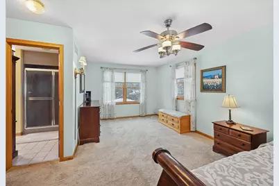 [Address not provided], Downers Grove, IL 60516 - Photo 19