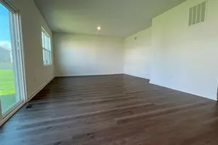 26100 S Castle Blvd, Manhattan, IL 60442 - Photo 5