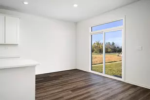 26060 S Castle Blvd, Manhattan, IL 60442 - Photo 5