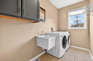 3423 Sunnyside Ct, Naperville, IL 60564 - Photo 17