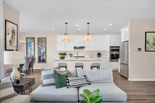 308 Astor Ct, Elgin, IL 60124 - Photo 13