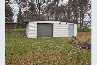 28660 Woodside Drive, Rock Falls, IL 61071 - Photo 3