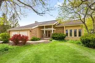 6320 Rowland Rd, Huntley, IL 60142 - Photo 1