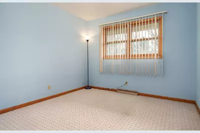 5802 Clarendon Drive, Rockford, IL 61114 - Photo 25