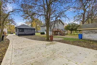 312 E 136th Street, Chicago, IL 60827 - Photo 31