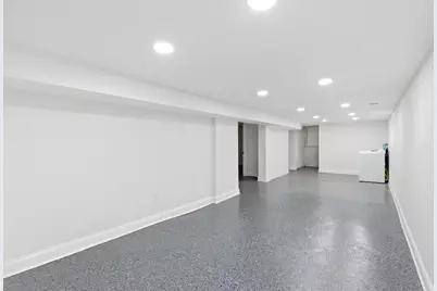 312 E 136th Street, Chicago, IL 60827 - Photo 21