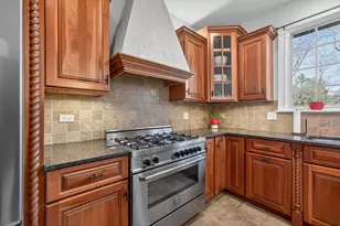 122 N 11th Ave, Saint Charles, IL 60174 - Photo 17