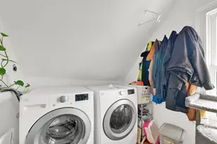 850 N Kildare Ave, Chicago, IL 60651 - Photo 25