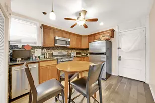 850 N Kildare Ave, Chicago, IL 60651 - Photo 9