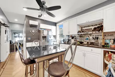 850 N Kildare Avenue, Chicago, IL 60651 - Photo 17