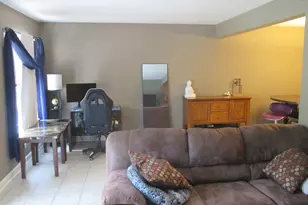 865 N Tamarac Blvd, Addison, IL 60101 - Photo 5