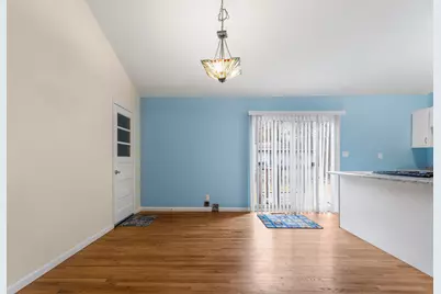 1007 Rainbow View, Urbana, IL 61802 - Photo 9