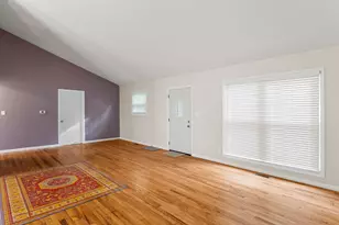 1007 Rainbow View, Urbana, IL 61802 - Photo 7