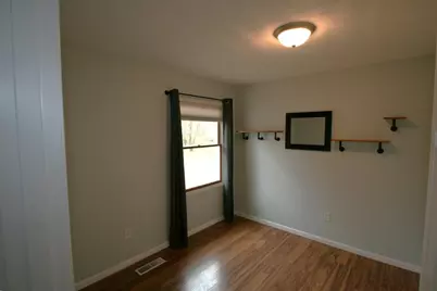 306 E Madison Street, Mackinaw, IL 61755 - Photo 7