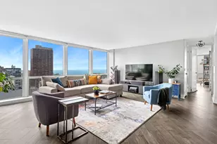 330 W Diversey Pkwy, Chicago, IL 60657 - Photo 3
