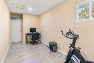 379 Stone Pl, Wheeling, IL 60090 - Photo 21