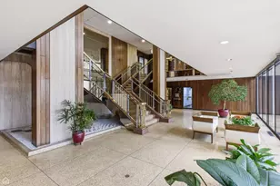 3200 N Lake Shore Dr, Chicago, IL 60657 - Photo 23